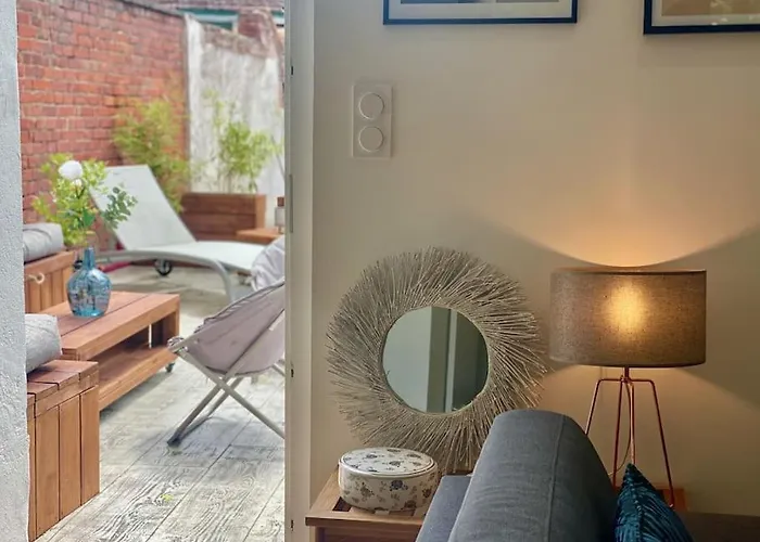 Voyage Au Canal - Parking Clim Netflix Amazon 蒙托邦